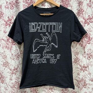 Led Zeppelin USA 1977 Graphic Band Tee Black Mens Medium